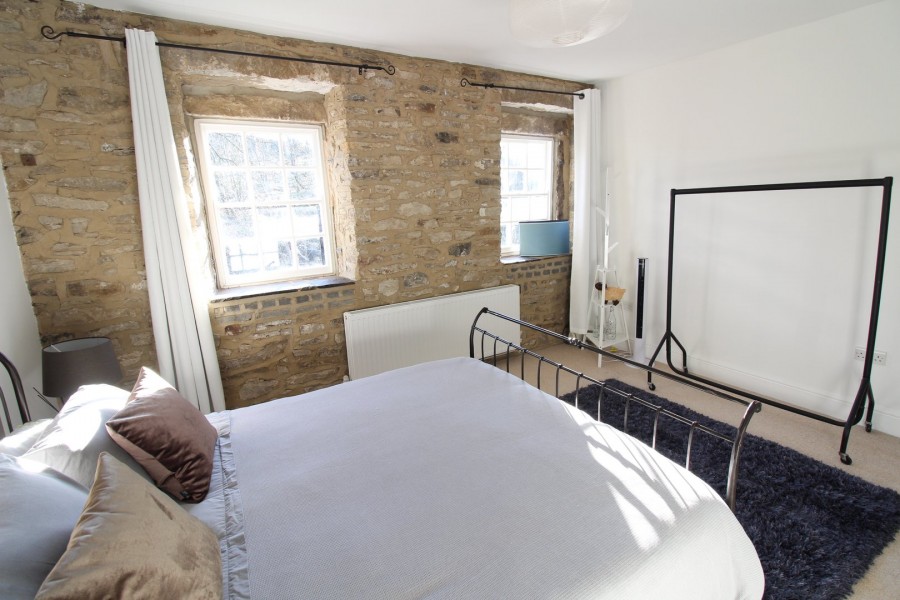 Images for Oakworth, Keighley, West Yorkshire EAID:3030449609 BID:4216801