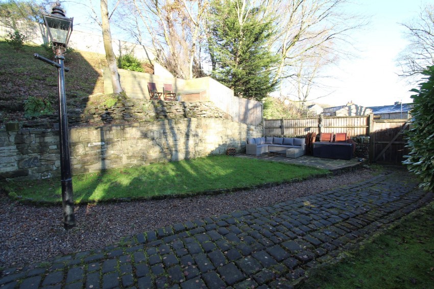 Images for Oakworth, Keighley, West Yorkshire EAID:3030449609 BID:4216801