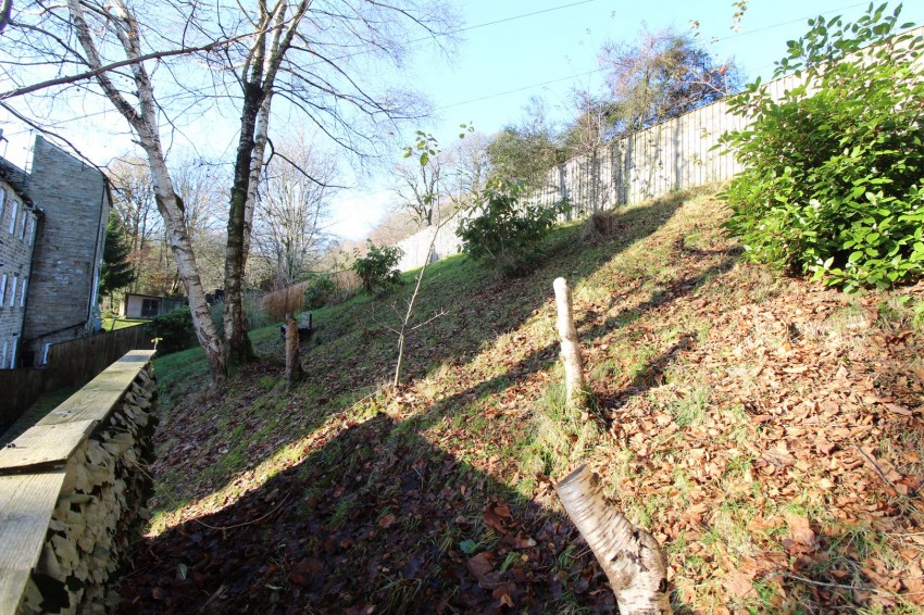 Images for Oakworth, Keighley, West Yorkshire EAID:3030449609 BID:4216801