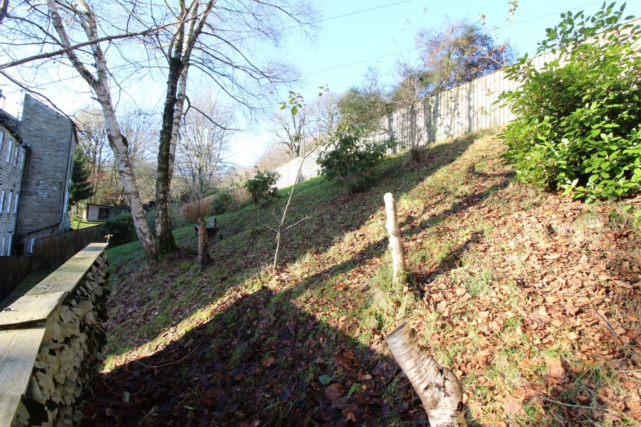 Images for Oakworth, Keighley, West Yorkshire EAID:3030449609 BID:4216801