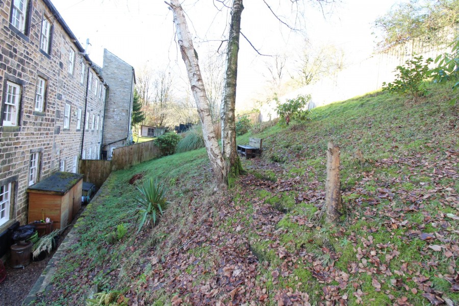 Images for Oakworth, Keighley, West Yorkshire EAID:3030449609 BID:4216801