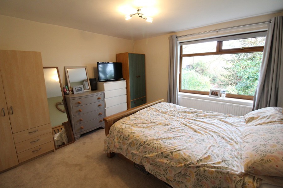 Images for Oakworth, Keighley, West Yorkshire EAID:3030449609 BID:4216801