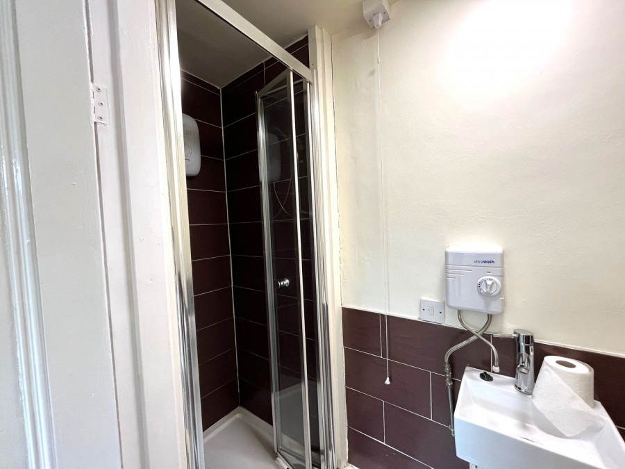 Images for Halifax Road, Keighley, West Yorkshire EAID:3030449609 BID:4216801