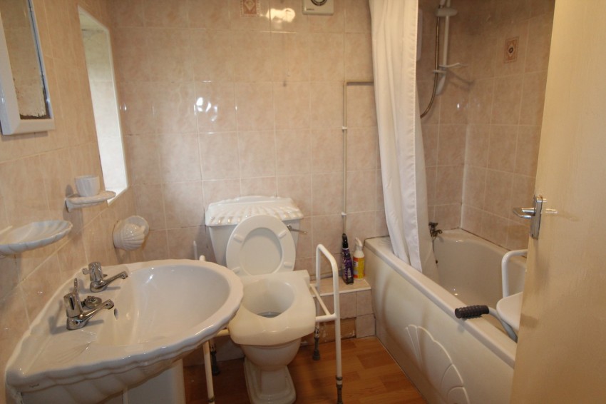 Images for Stanbury, Keighley, West Yorkshire EAID:3030449609 BID:4216801