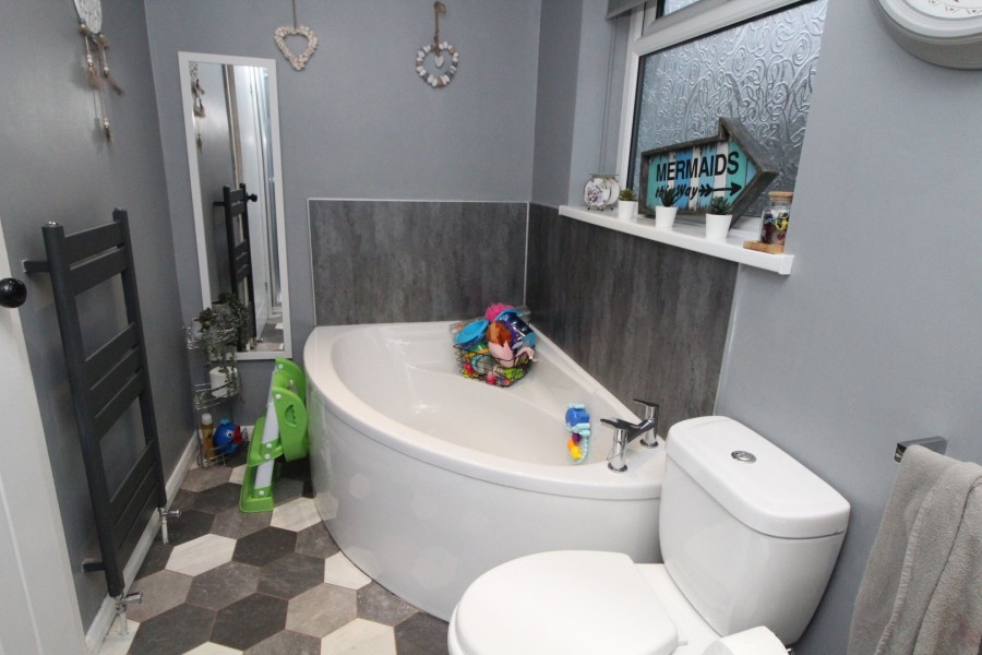 Images for Wheathead Lane, Keighley, West Yorkshire EAID:3030449609 BID:4216801