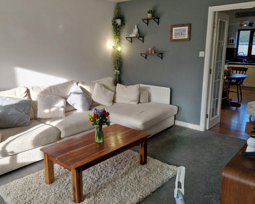 Images for Oakworth, Keighley, West Yorkshire EAID:3030449609 BID:4216801