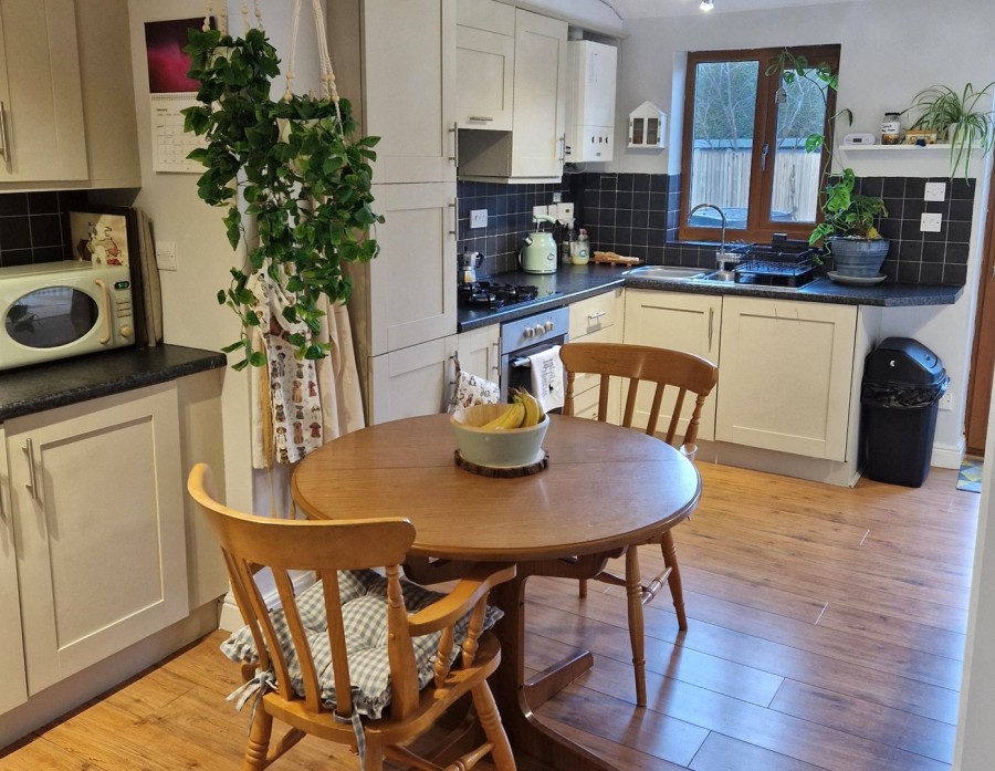 Images for Oakworth, Keighley, West Yorkshire EAID:3030449609 BID:4216801