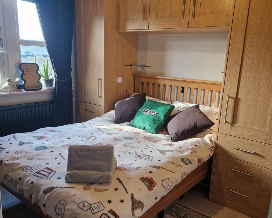 Images for Oakworth, Keighley, West Yorkshire EAID:3030449609 BID:4216801