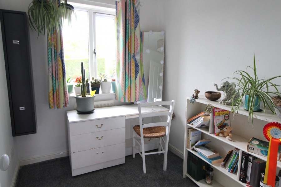 Images for Oakworth, Keighley, West Yorkshire EAID:3030449609 BID:4216801