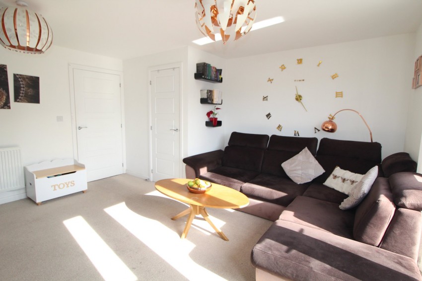Images for Far Whin Gate, Keighley, West Yorkshire EAID:3030449609 BID:4216801