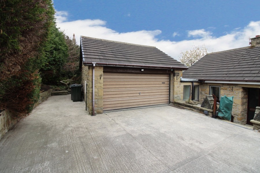 Images for Riddlesden, Keighley, West Yorkshire EAID:3030449609 BID:4216801