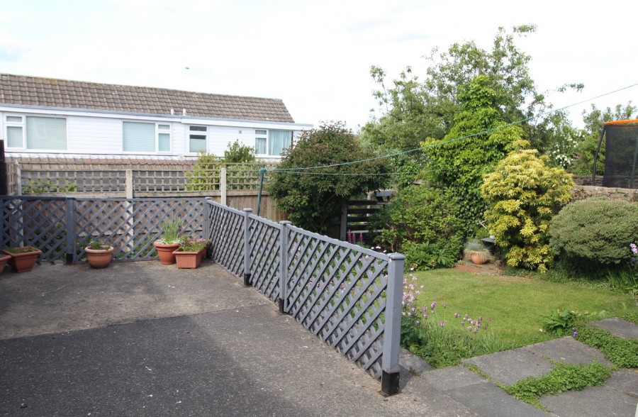 Images for Thwaites Brow, Keighley, West Yorkshire EAID:3030449609 BID:4216801