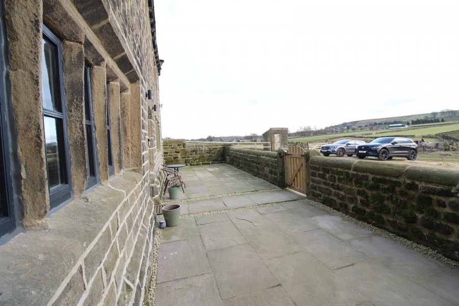 Images for Denholme, Bradford, West Yorkshire EAID:3030449609 BID:4216801