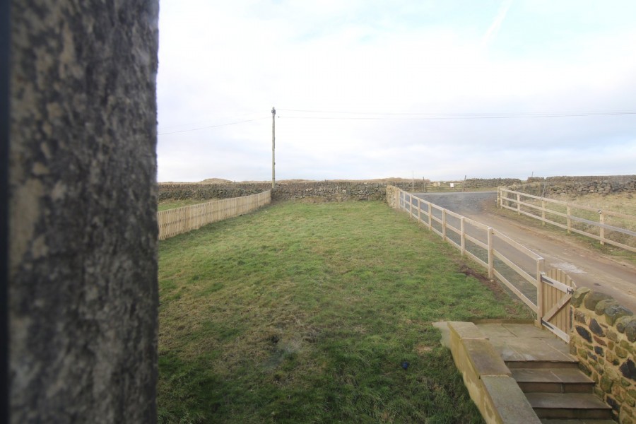 Images for Denholme, Bradford, West Yorkshire EAID:3030449609 BID:4216801