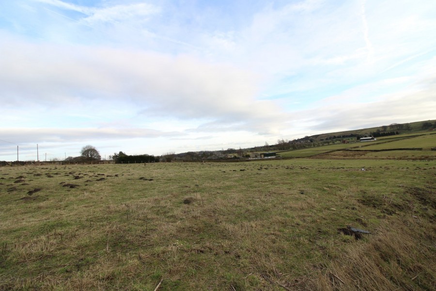 Images for Denholme, Bradford, West Yorkshire EAID:3030449609 BID:4216801