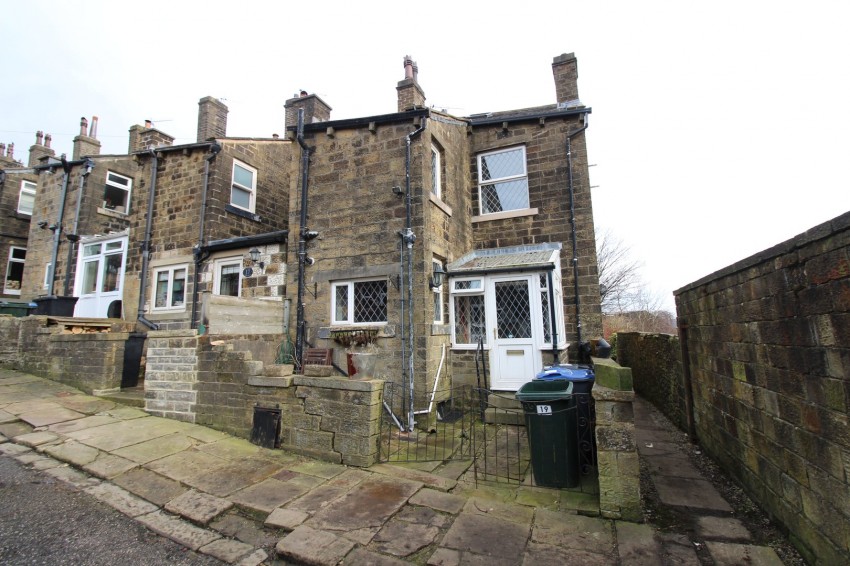Images for Oakworth, Keighley, West Yorkshire EAID:3030449609 BID:4216801