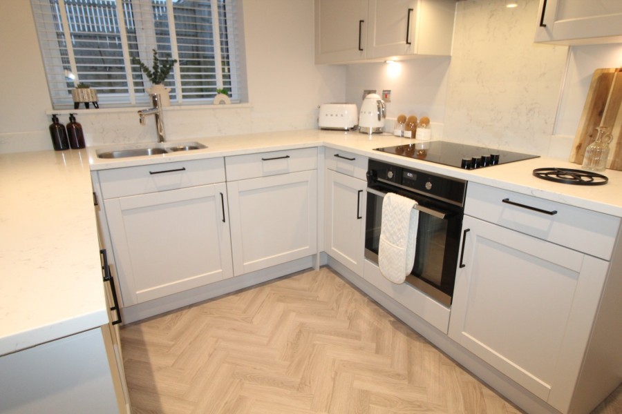 Images for Oakworth, Keighley, West Yorkshire EAID:3030449609 BID:4216801
