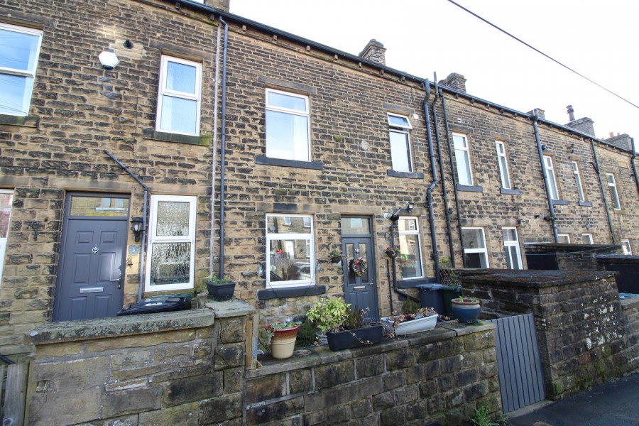 Images for Oakworth, Keighley, West Yorkshire EAID:3030449609 BID:4216801