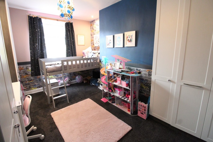 Images for Oakworth, Keighley, West Yorkshire EAID:3030449609 BID:4216801