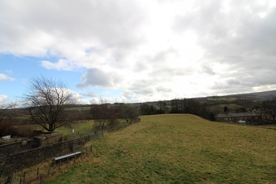 Images for Oakworth, Keighley, West Yorkshire EAID:3030449609 BID:4216801