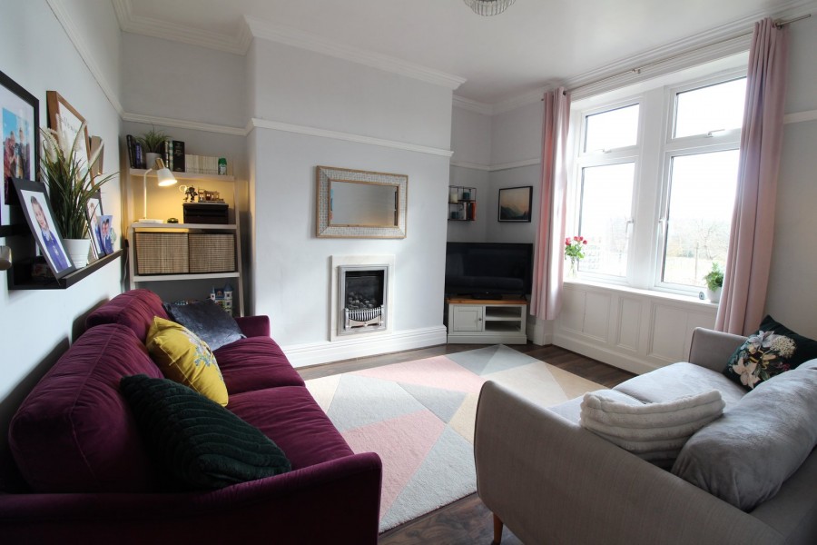 Images for Oakworth, Keighley, West Yorkshire EAID:3030449609 BID:4216801