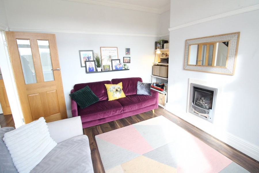 Images for Oakworth, Keighley, West Yorkshire EAID:3030449609 BID:4216801