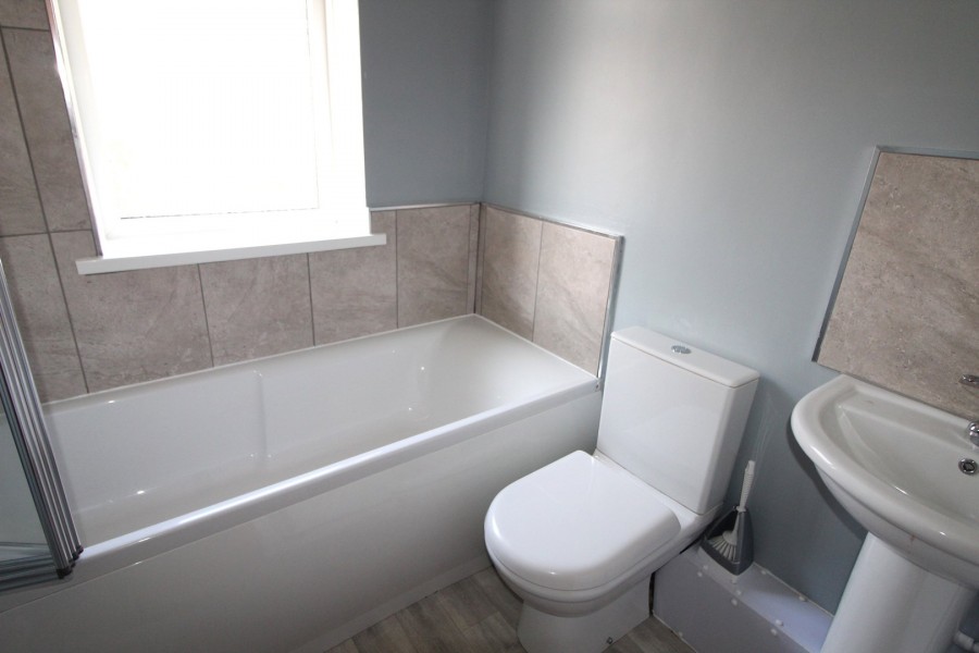 Images for Broomhill Drive, Keighley, West Yorkshire EAID:3030449609 BID:4216801