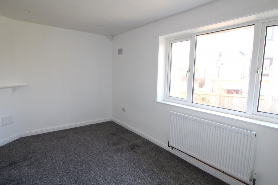 Images for Broomhill Drive, Keighley, West Yorkshire EAID:3030449609 BID:4216801