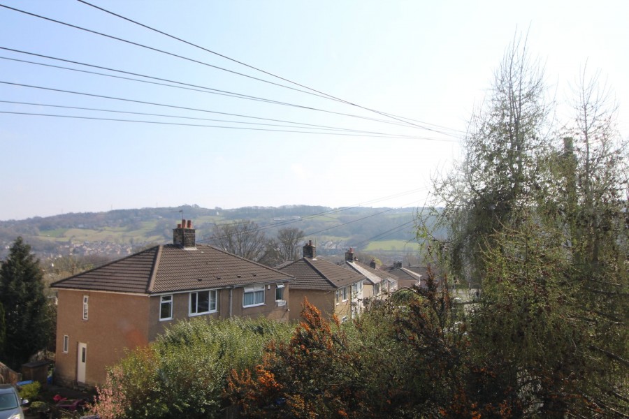 Images for Broomhill Drive, Keighley, West Yorkshire EAID:3030449609 BID:4216801