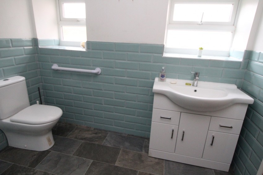 Images for Utley, Keighley, West Yorkshire EAID:3030449609 BID:4216801