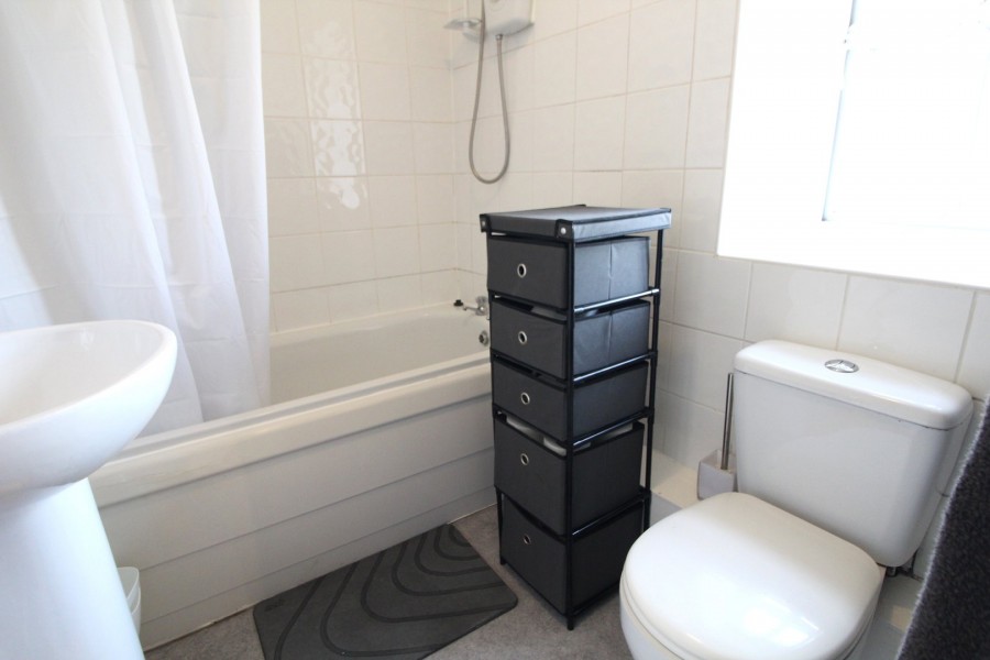 Images for Harden, Bingley, West Yorkshire EAID:3030449609 BID:4216801