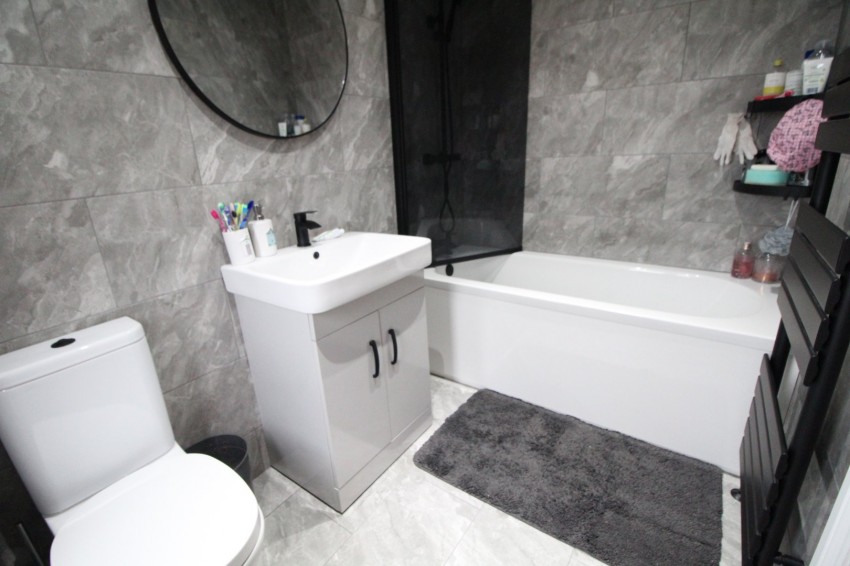 Images for Sunnyhill Grove, Keighley, West Yorkshire EAID:3030449609 BID:4216801