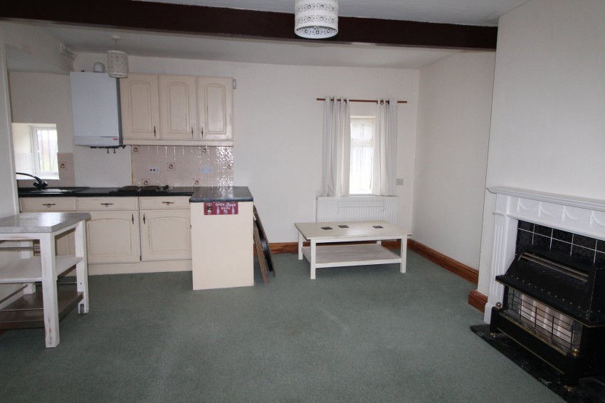 Images for Denholme, Bradford, West Yorkshire EAID:3030449609 BID:4216801