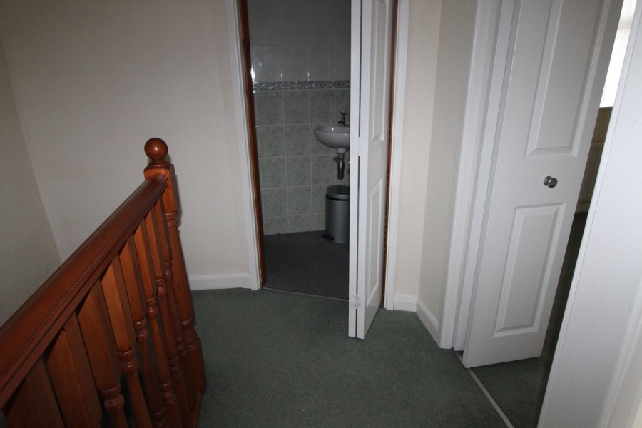 Images for Denholme, Bradford, West Yorkshire EAID:3030449609 BID:4216801