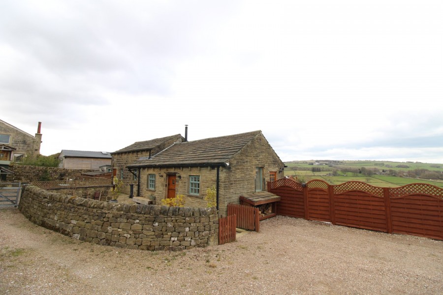 Images for Oxenhope, Keighley EAID:3030449609 BID:4216801