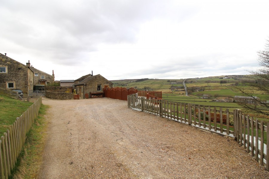 Images for Oxenhope, Keighley EAID:3030449609 BID:4216801