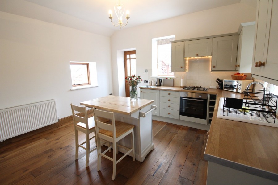 Images for Oxenhope, Keighley EAID:3030449609 BID:4216801