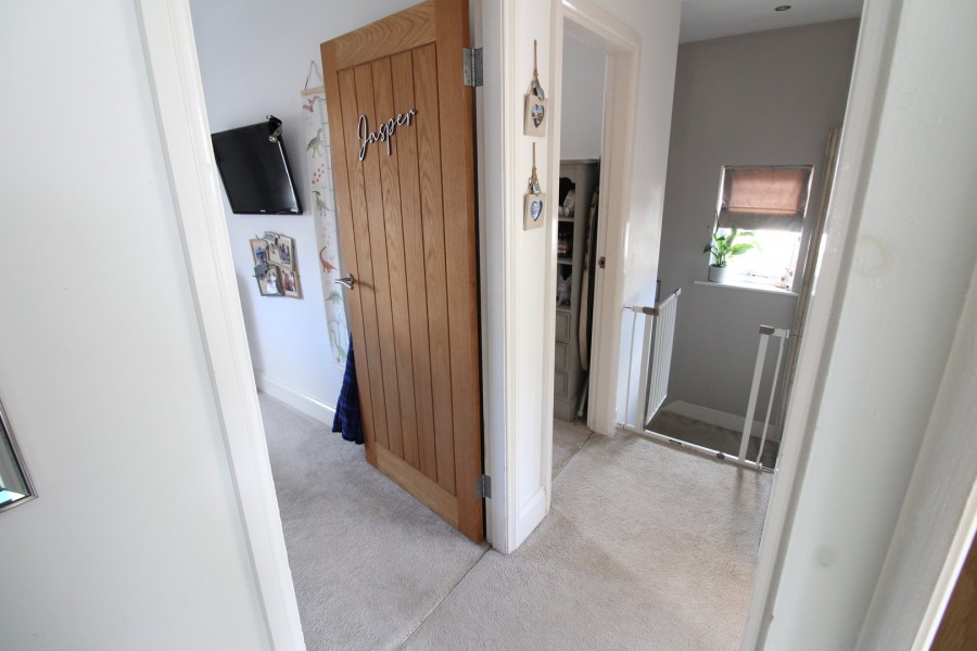Images for Sutton-in-Craven, Keighley, North Yorkshire EAID:3030449609 BID:4216801