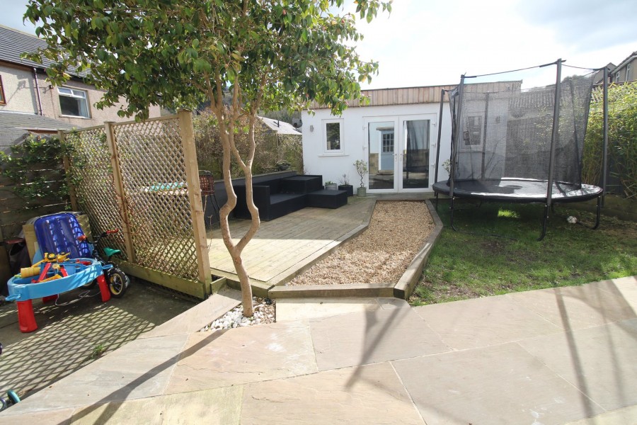 Images for Sutton-in-Craven, Keighley, North Yorkshire EAID:3030449609 BID:4216801
