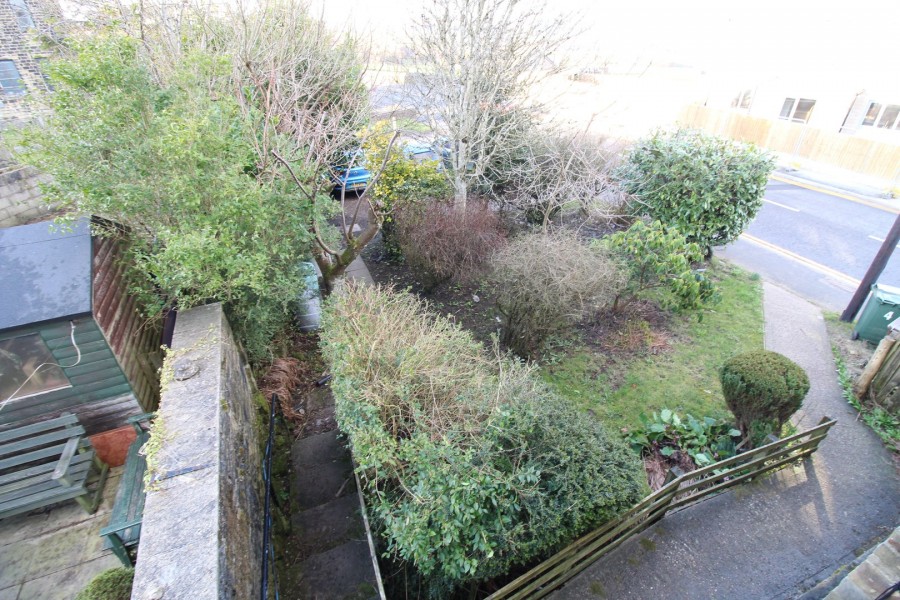 Images for Denholme, Bradford, West Yorkshire EAID:3030449609 BID:4216801