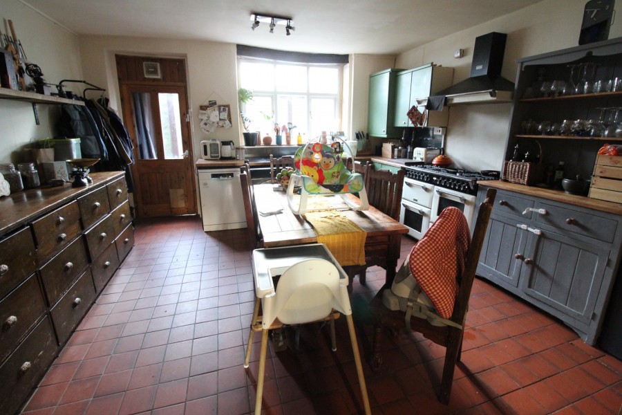 Images for Denholme, Bradford, West Yorkshire EAID:3030449609 BID:4216801