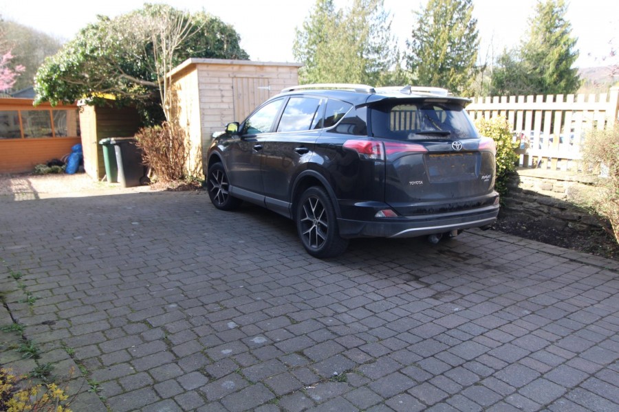 Images for Harden, Bingley, West Yorkshire EAID:3030449609 BID:4216801