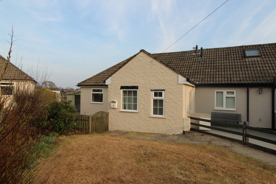 Images for Oakworth, Keighley, West Yorkshire EAID:3030449609 BID:4216801