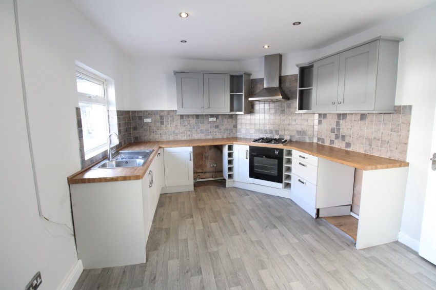 Images for Riddlesden, Keighley, West Yorkshire EAID:3030449609 BID:4216801