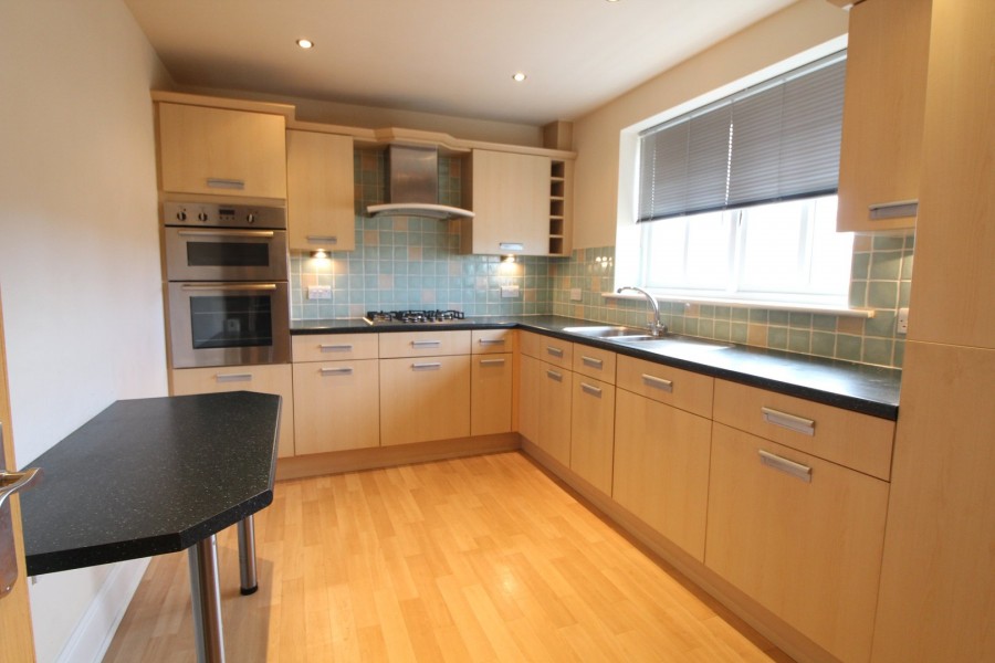 Images for Riddlesden, Keighley, West Yorkshire EAID:3030449609 BID:4216801