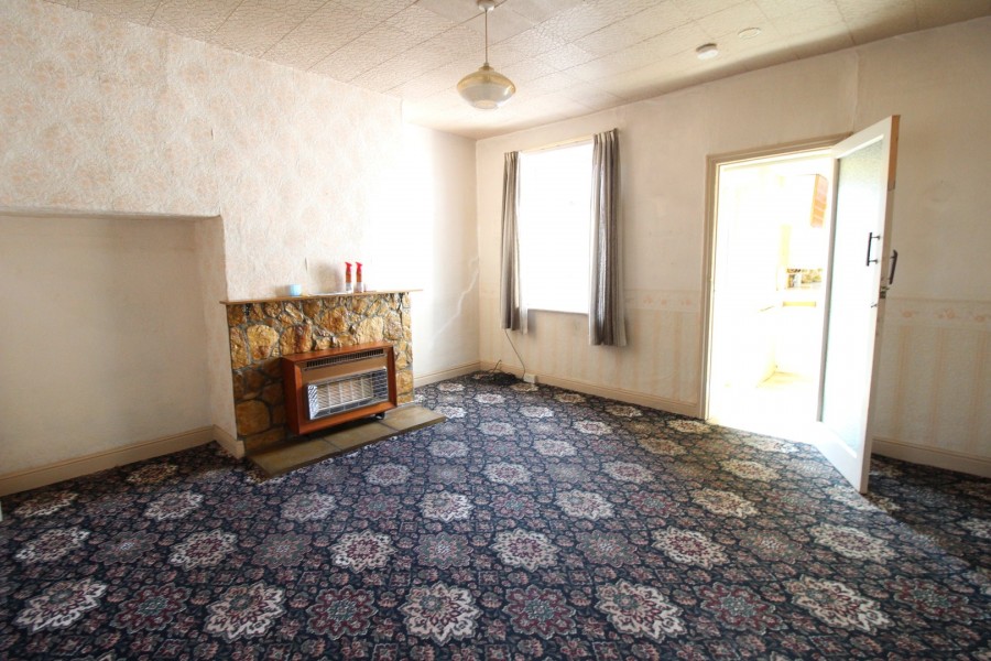 Images for Riddlesden, Keighley, West Yorkshire EAID:3030449609 BID:4216801