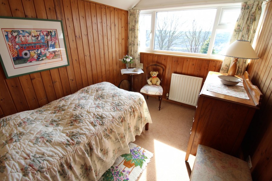 Images for Riddlesden, Keighley, West Yorkshire EAID:3030449609 BID:4216801