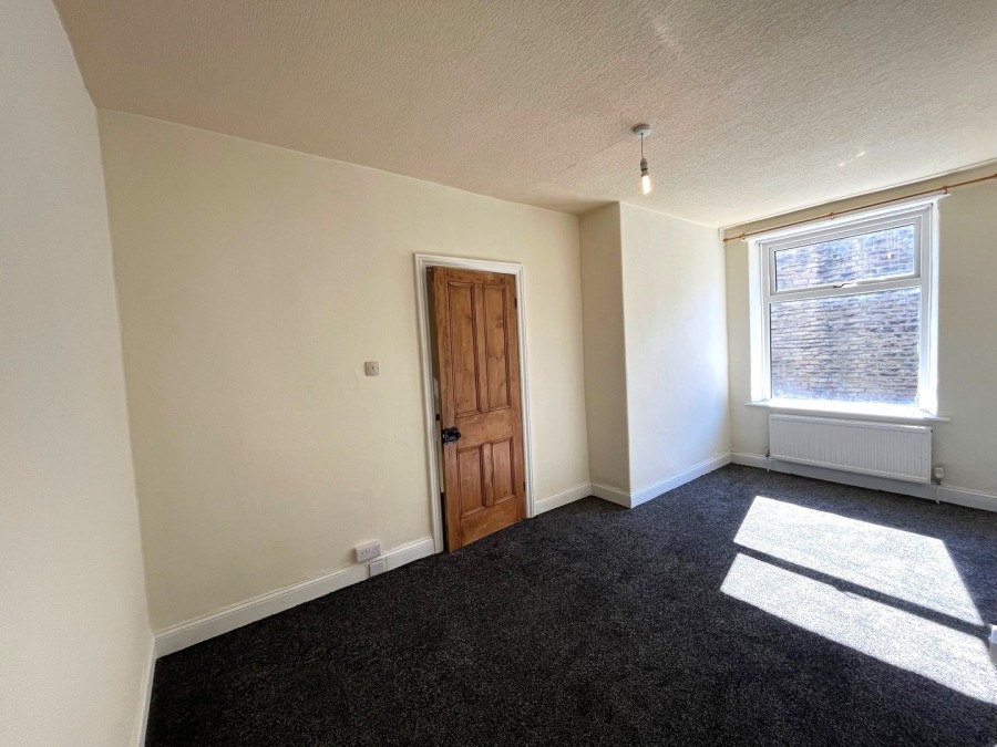 Images for Haworth, Keighley, West Yorkshire EAID:3030449609 BID:4216801