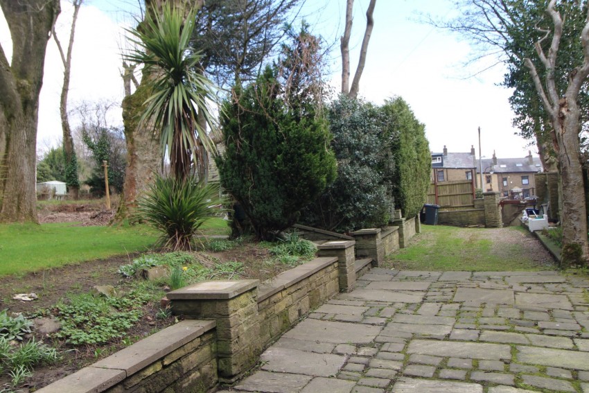 Images for Thornton, Bradford, West Yorkshire EAID:3030449609 BID:4216801