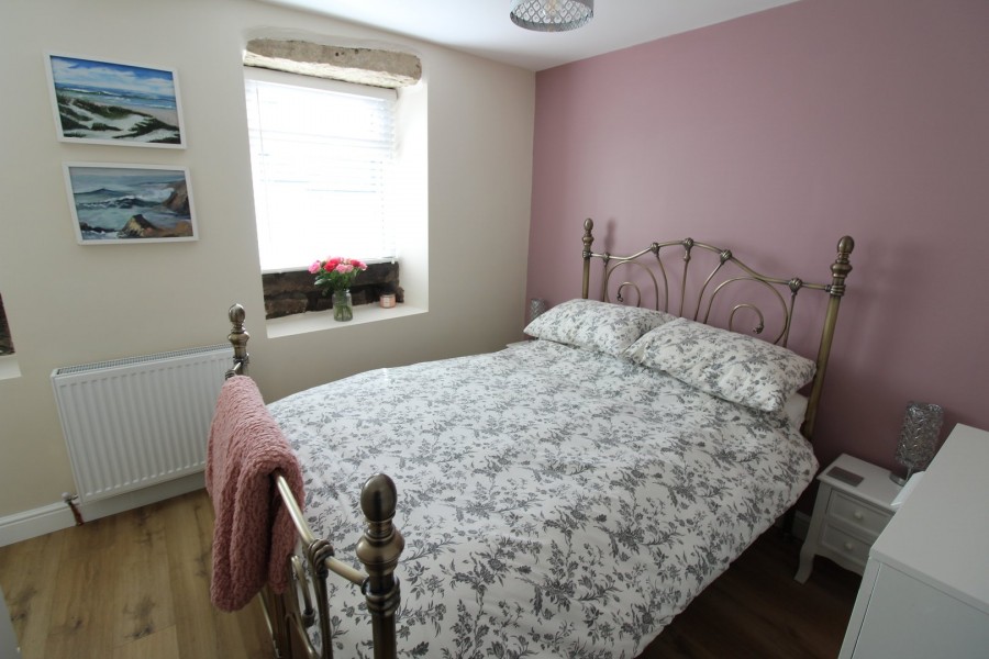 Images for Oakworth, Keighley, West Yorkshire EAID:3030449609 BID:4216801